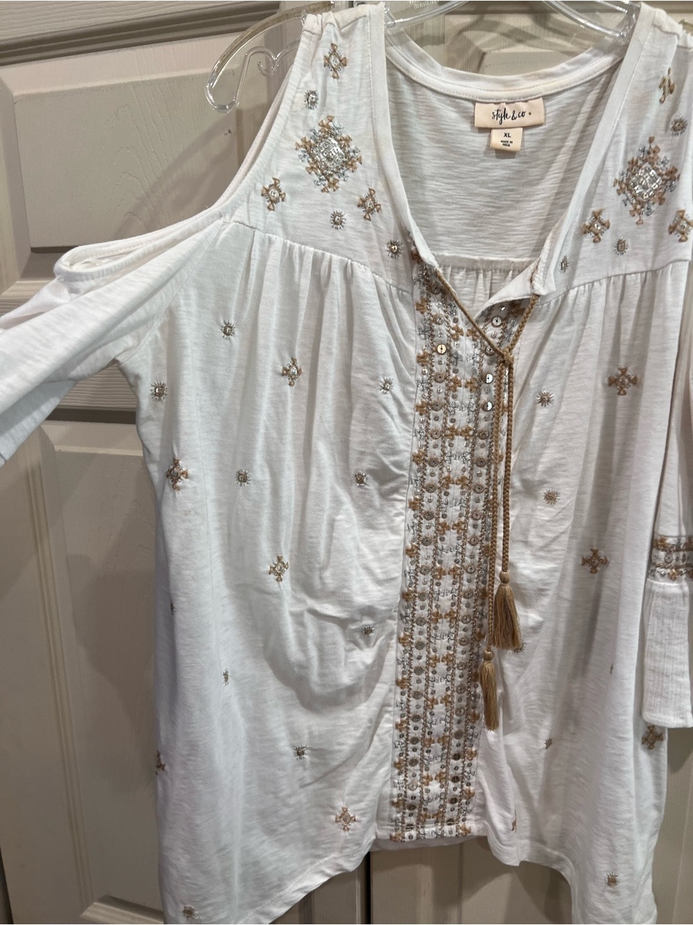 Lilu White Cold-Shoulder Embroidered Tunic with Gold Tassels